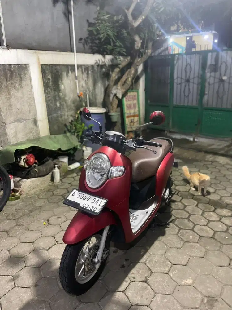 Scoopy merah hitam 110cc 2020