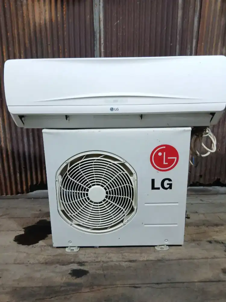 JUAL AC 1/2 PK BEKAS BERGARANSI