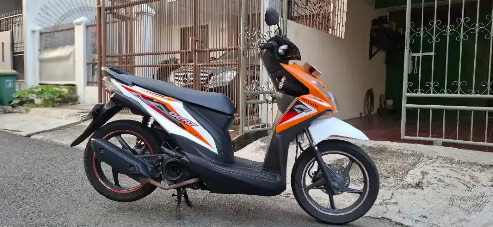 Honda beat cbs esp led tgn1 drbaru 100% full ori tanpa cacat istimewa