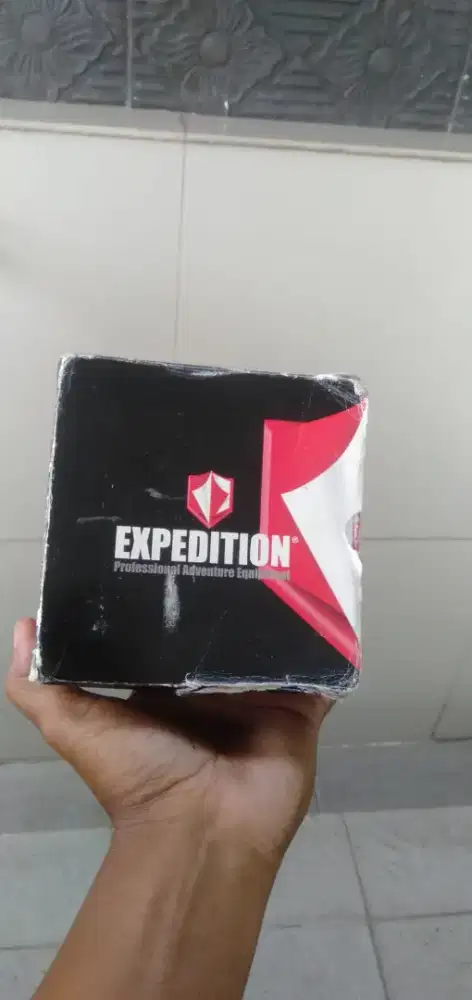 Di jual kotak jam  exp,Bonia,AC,Seiko, dll lkp buku,kartu nya