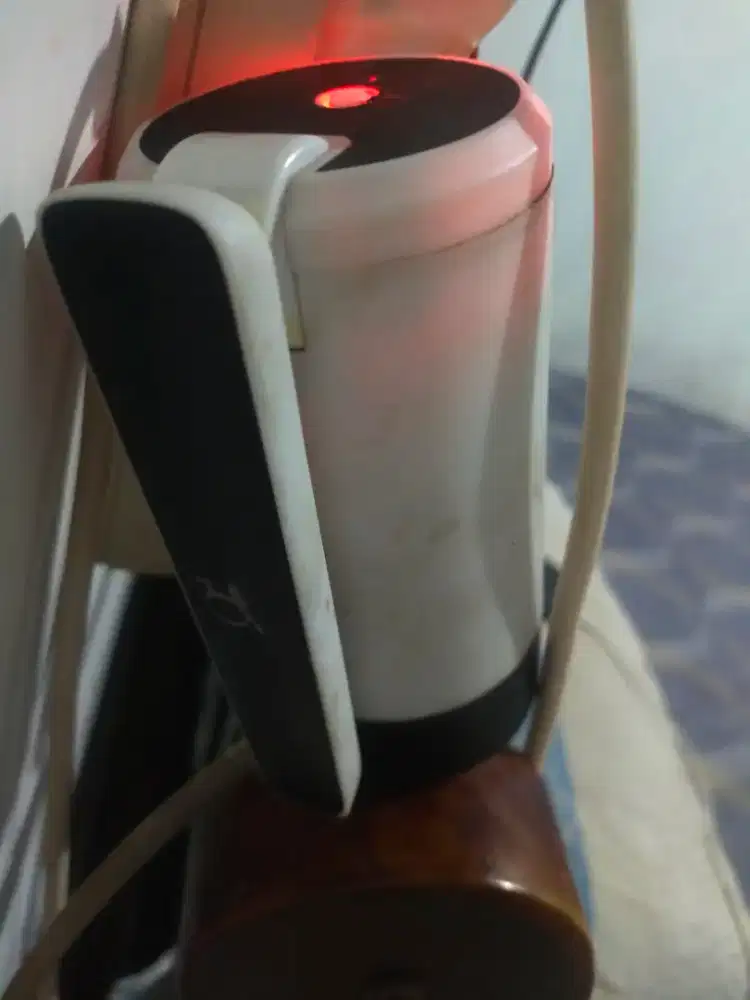 Pompa air galon elektrik model lipa