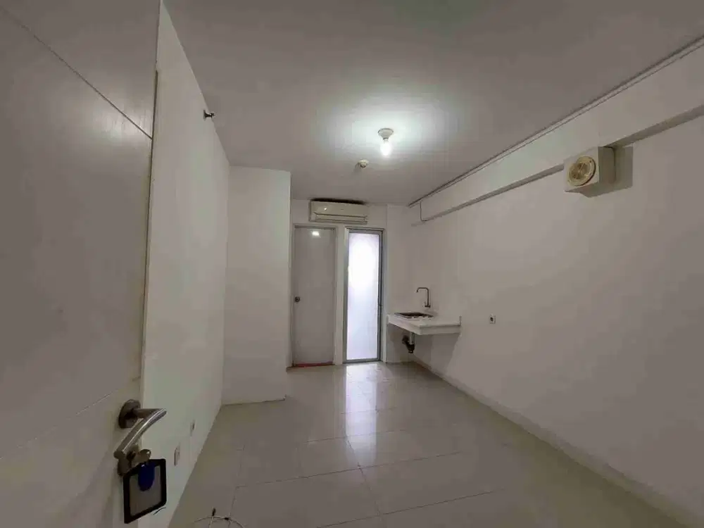 SEWA MURAH 2BR UNFURNISHED TOWER E APARTEMEN BASSURA CITY