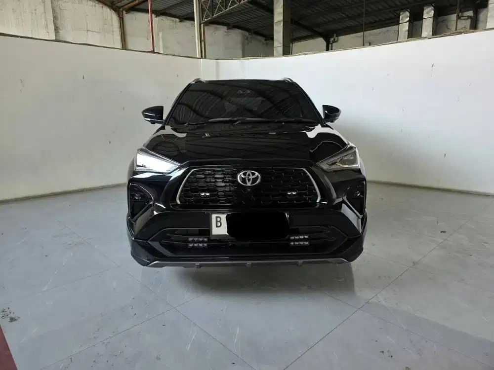 Toyota Yaris Cross GR TSS Hybrid AT ( Matic ) 2025 Hitam Low km 25rban