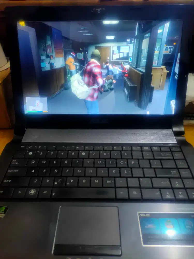 LAPTOP FULL GAME ASUS N43S i5-2410 VGA 2GB RAM 8GB HDD 500GB