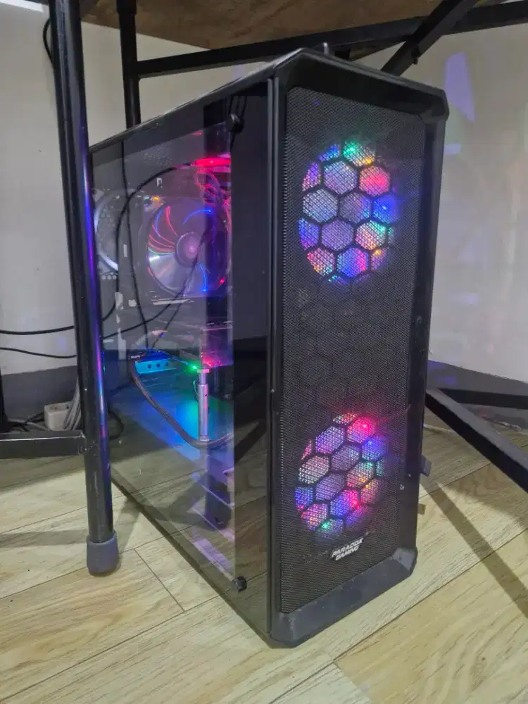 Case PC gaming Paradox Gaming Santanael