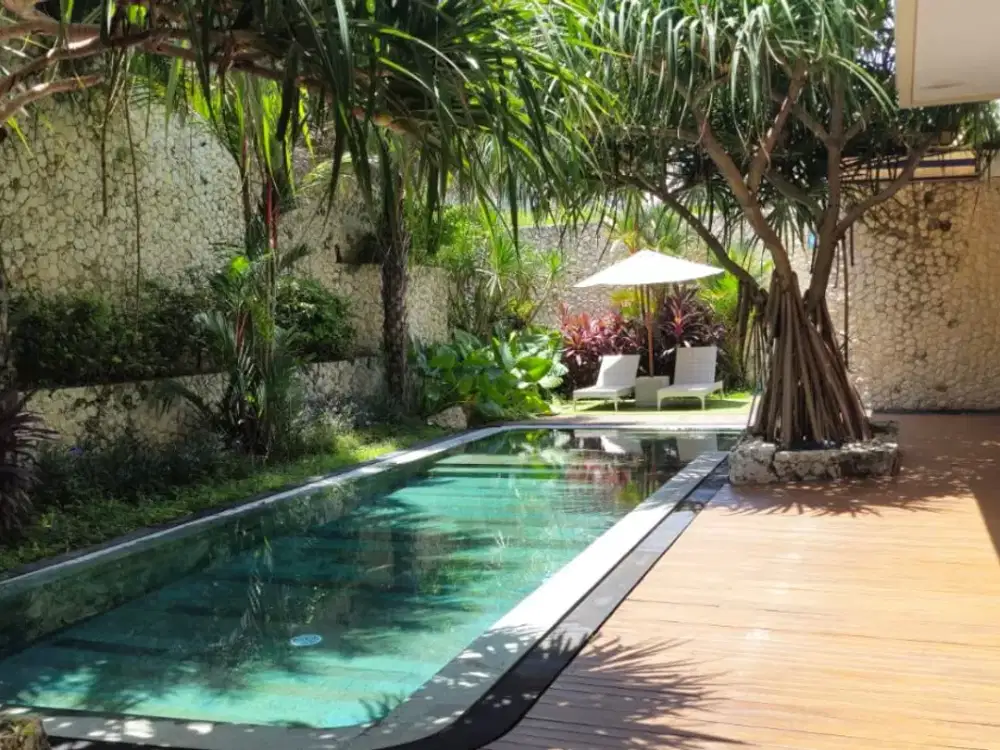 Dijual Villa lantai 2 umalas kerobokan Dekat nook restorant