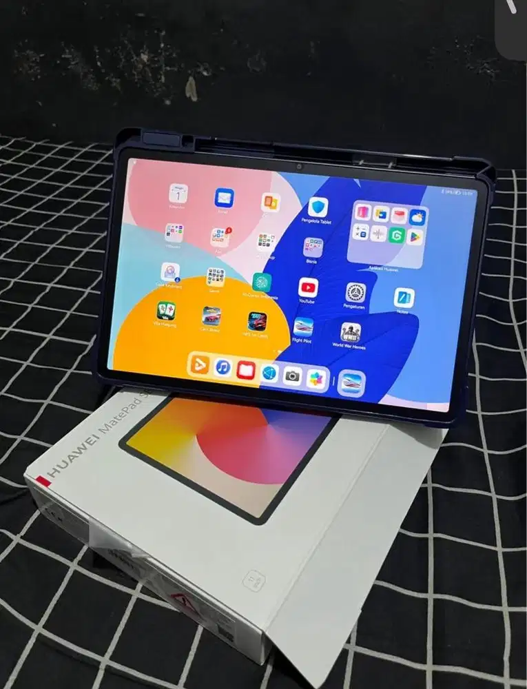Huawei Matepad 11SE 6/128gb fullset + pensil + garansi aktif
