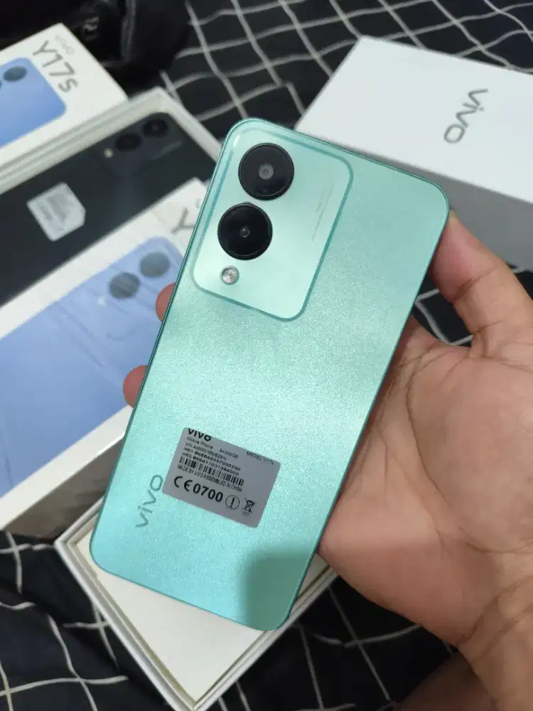 Vivo y17s 8/256