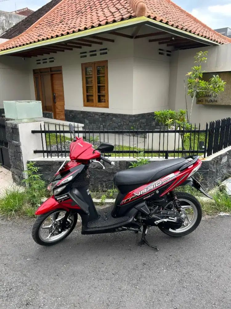 Honda Vario CW 2010 Mulus Lengkap ON