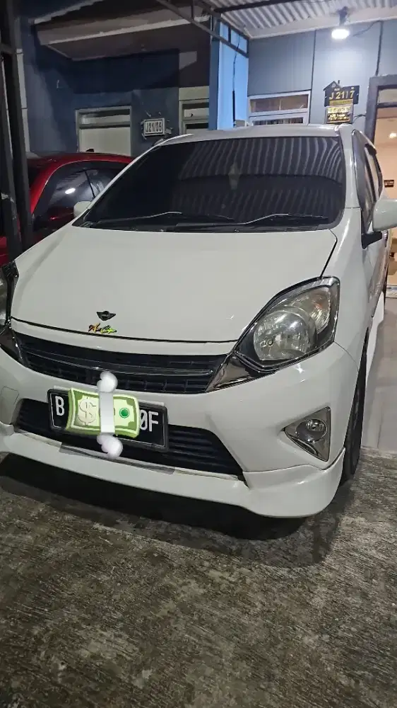 Agya 2014 At istimewa