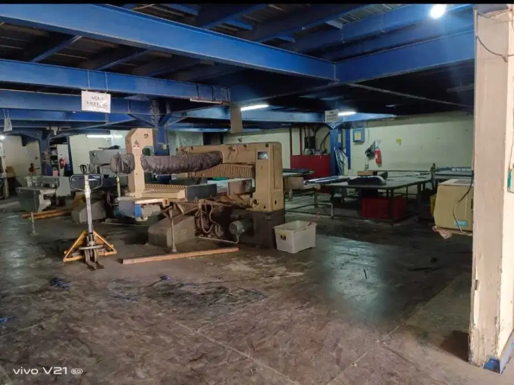 Disewakan gudang kawasan industri Daan mogot luas bangunan 2150m2