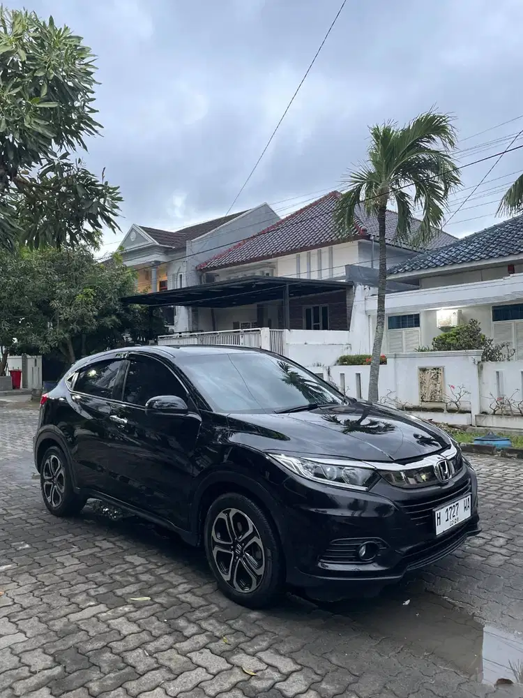 Honda HRV type E pol H asli perorangan, pajak baru gress