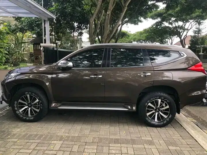 PAJERO SPORT DAKAAR 4x4 DIESEL TH 2016 BROWN