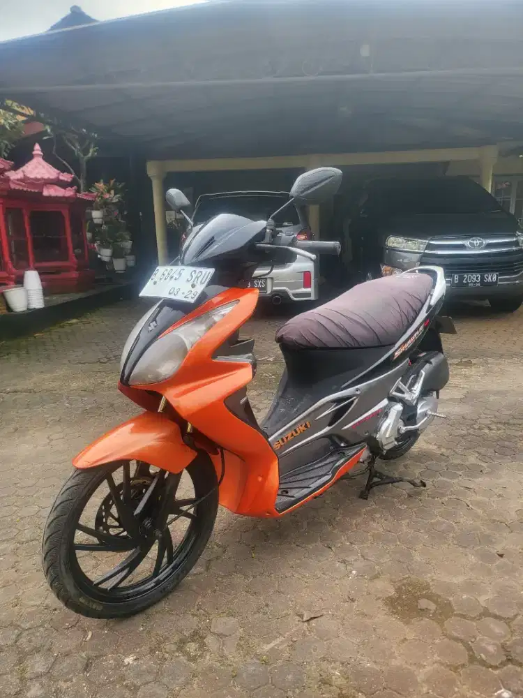 Suzuki Skywave 125 Tahun 2008 Orange Hitam