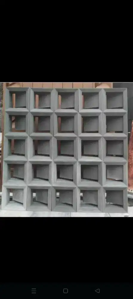 Roster beton minimalis