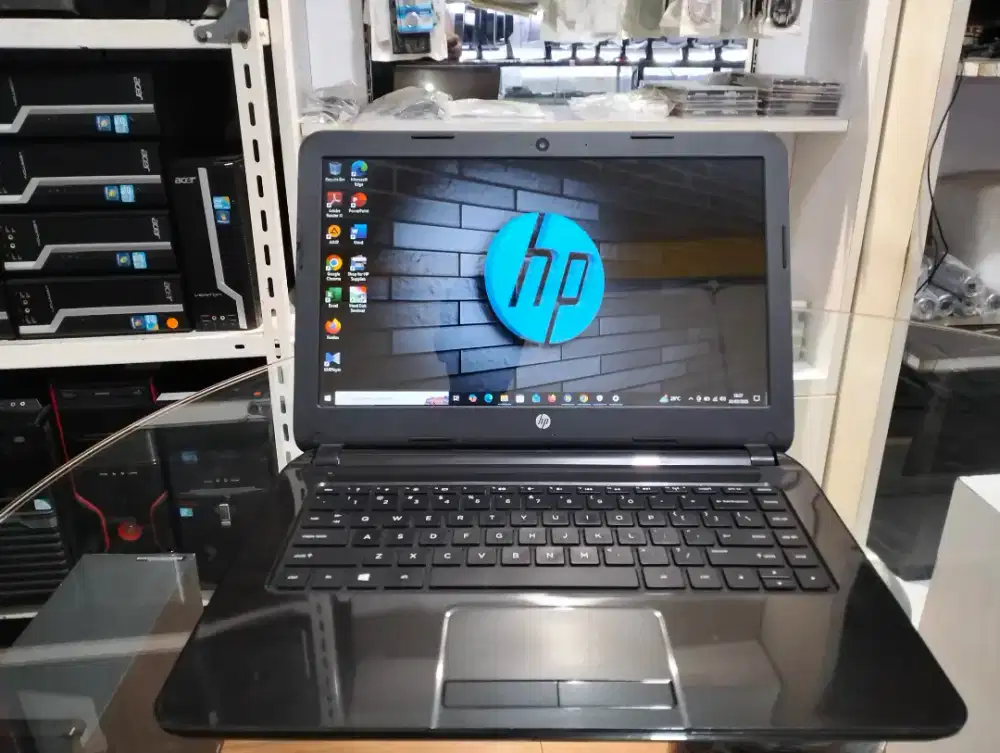 Laptop HP 14 AMD A8