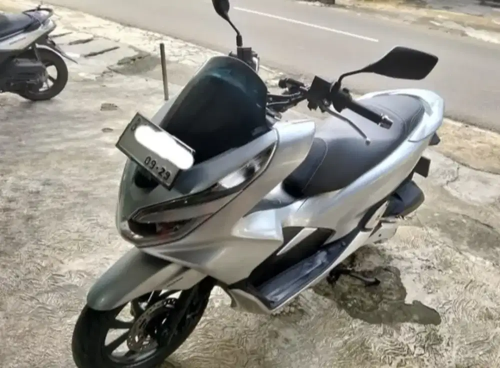 Jual cepat Honda PCX 150 2019