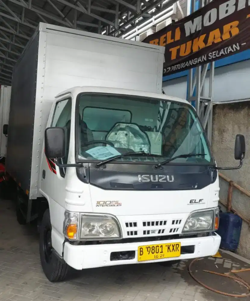 ISUZU ELF 2014 ENGKEL BOX JUMBO