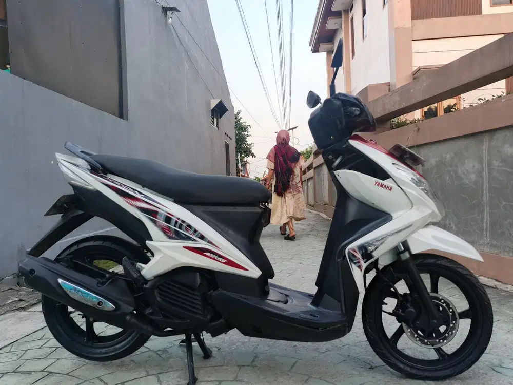 Yamaha Xeon 2012 stater tokcer halus mulus terawat