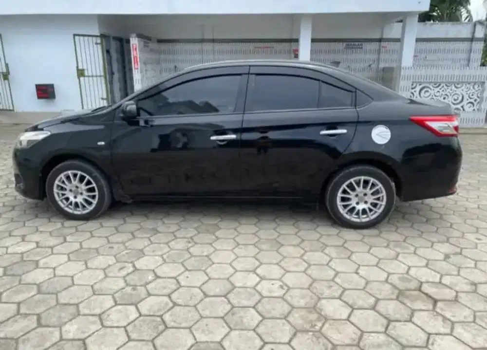 Dijual cepat mobil pemakaian pribadi