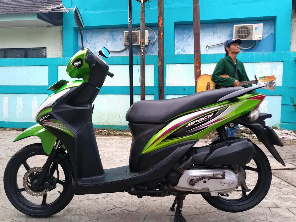 Honda Spacy karbu 2011 stater tokcer halus mulus terawat