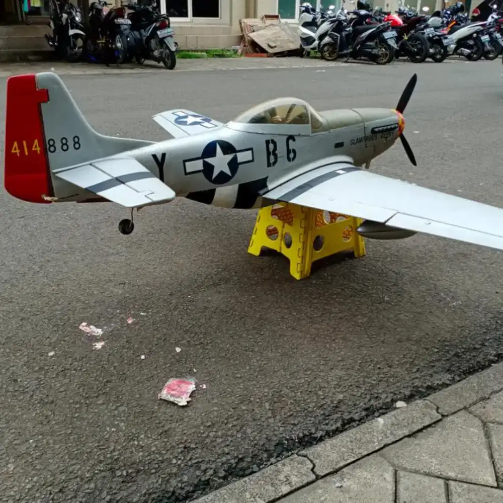 RC Pesawat Scale Mustang P51 30cc /setaranya