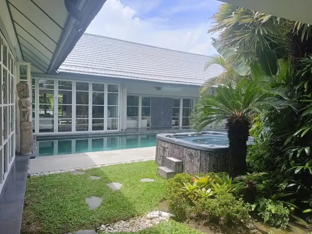 Villa Mewah Disewakan Jangka Panjang 27 Th, di Sanur Denpasar Area