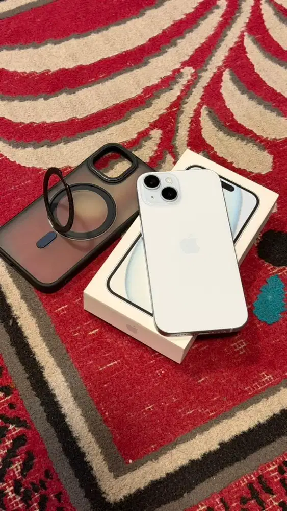 Iphone 15-128 ibox fullset mulus pemakaian pribadi