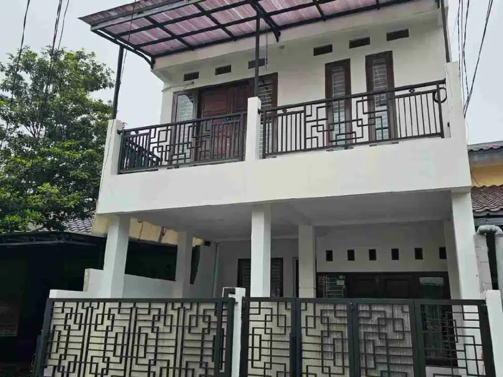 Disewakan Rumah Semi Furnished BCC