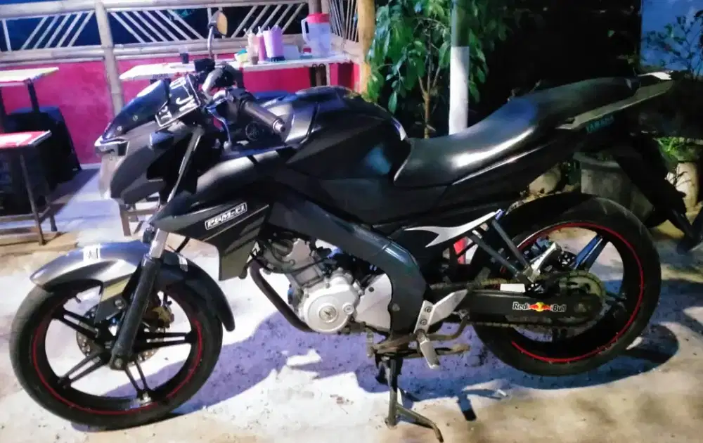 Vixion th 2013 kumplit kota madya