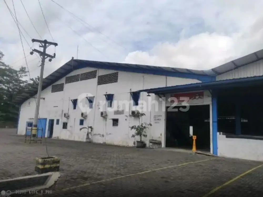 Disewakan Gudang Zona Industri Lokasi Strategis  Magelang Luas 27000m2
