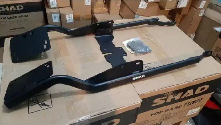 For sale bracket SHAD for Kawasaki Z900