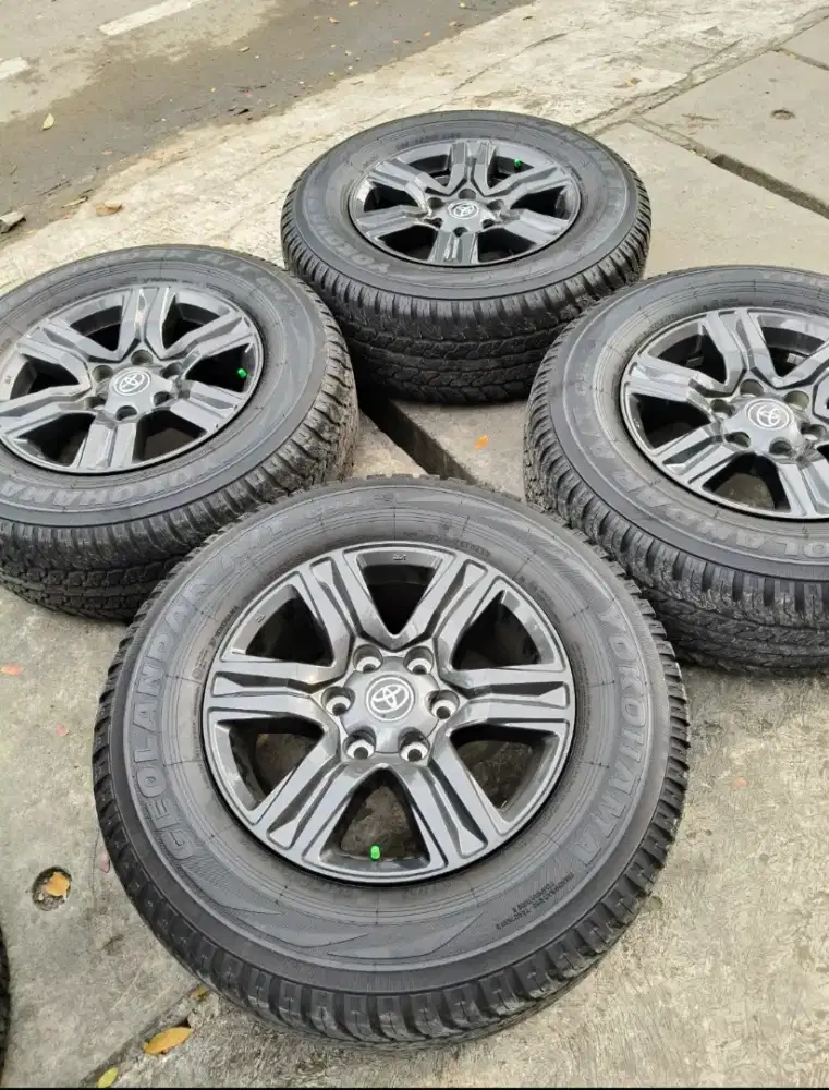 Hilux Revo r17 plus ban