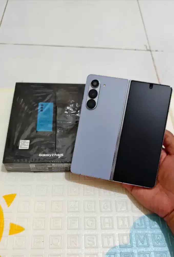 Samsung Z Fold 5  Ram 12/512 Blue