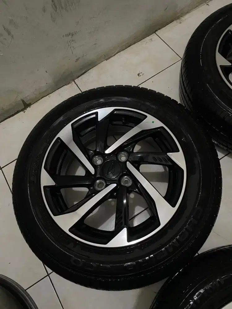 Velg sigra tipe R +ban 175/65 r14