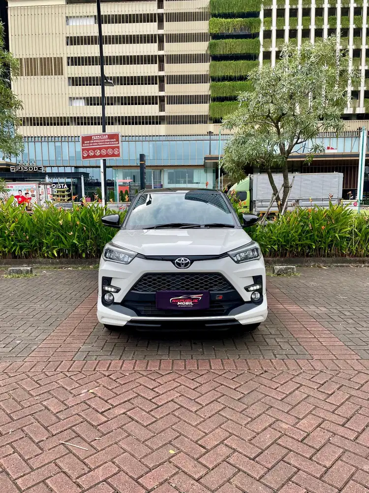 Toyota Raize 1.0T S CVT 2023
Odo 16!