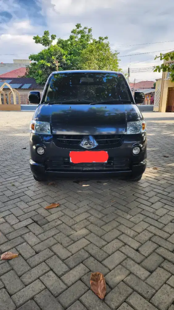 Mitsubishi Maven Tipe GLS Manual 2008 Hitam