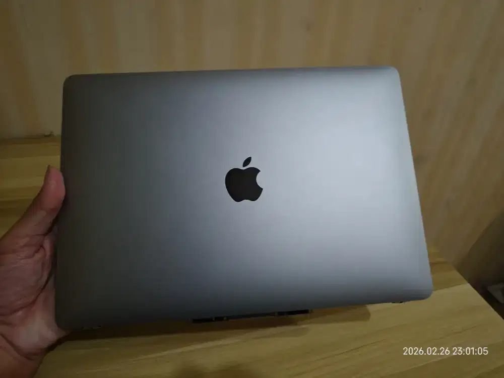 LCD Macbook Air A2337 Fullset Frame Minus