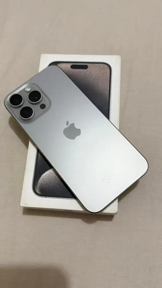 Dijual iphone 15 promax 256 ibox