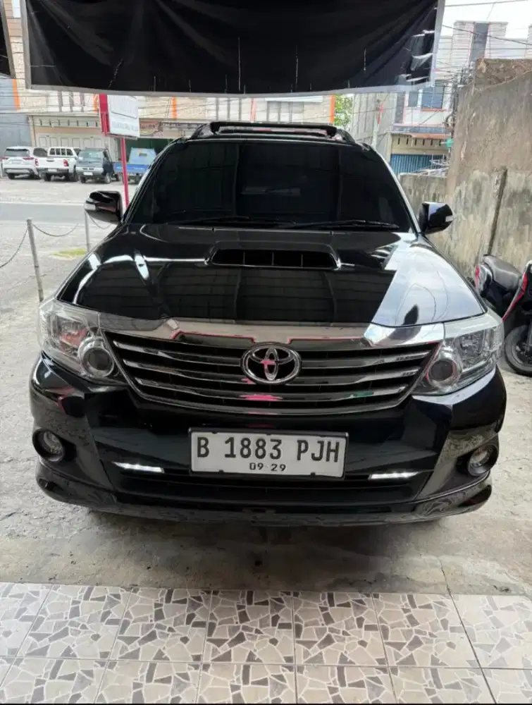Fortuner G vnt metic diesel thn 2014