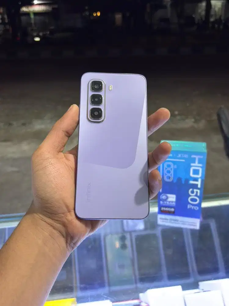INFINIX HOT 50 PRO Ram 8/256, Kondisi Mulus, Lengkap, Beragaransi.