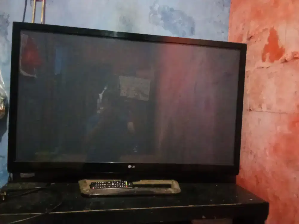 Tv LG Plasma 42 inchi