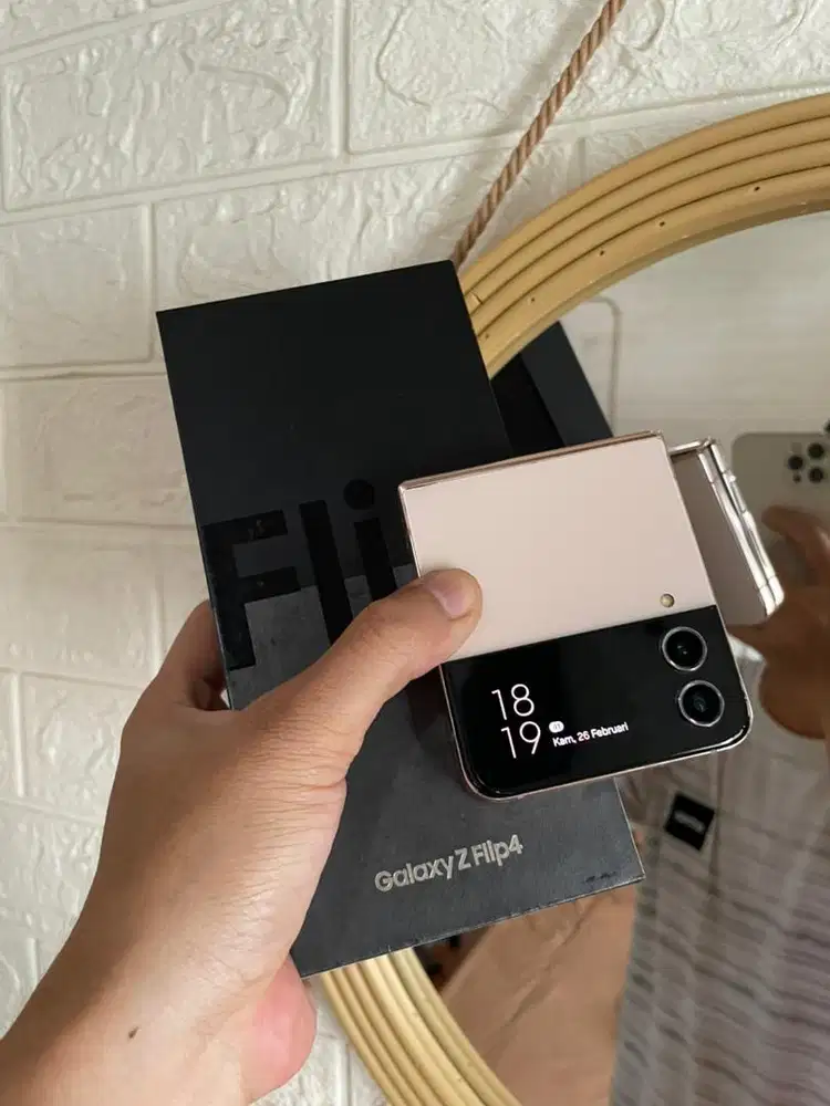 Samsung Z Flip 4 512gb Gold Resmi Sein (-garis)