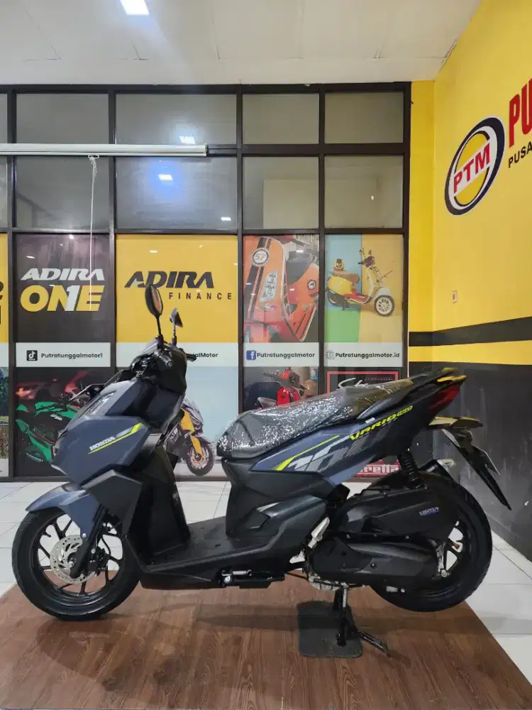Vario 160 cbs 2024 exclusive