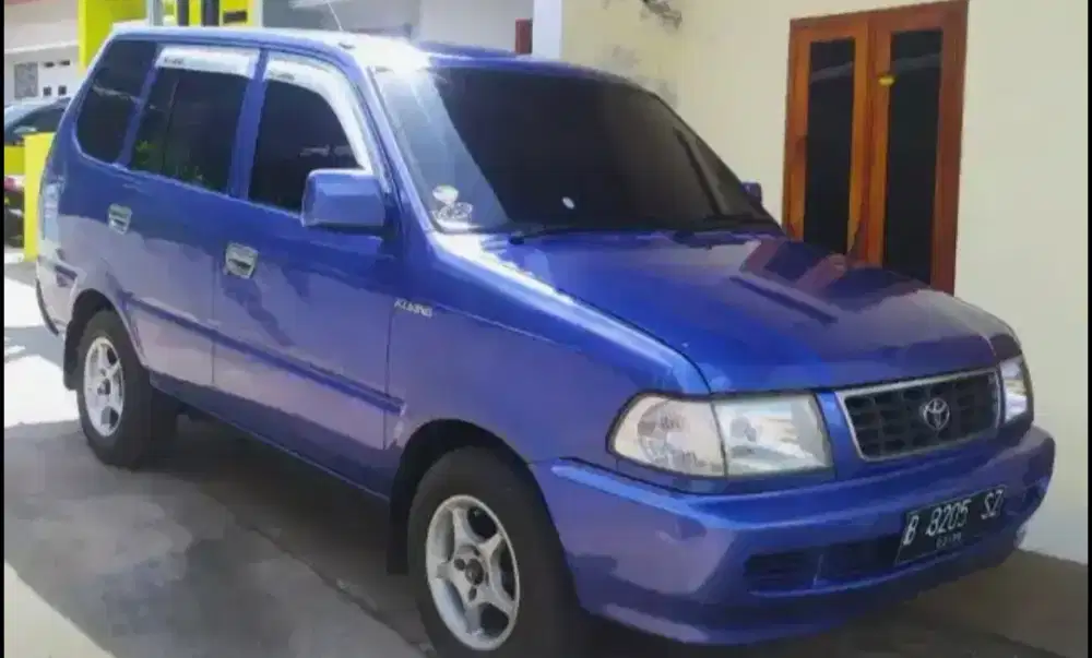 Kijang Kapsul SSX 1.8 EFI
