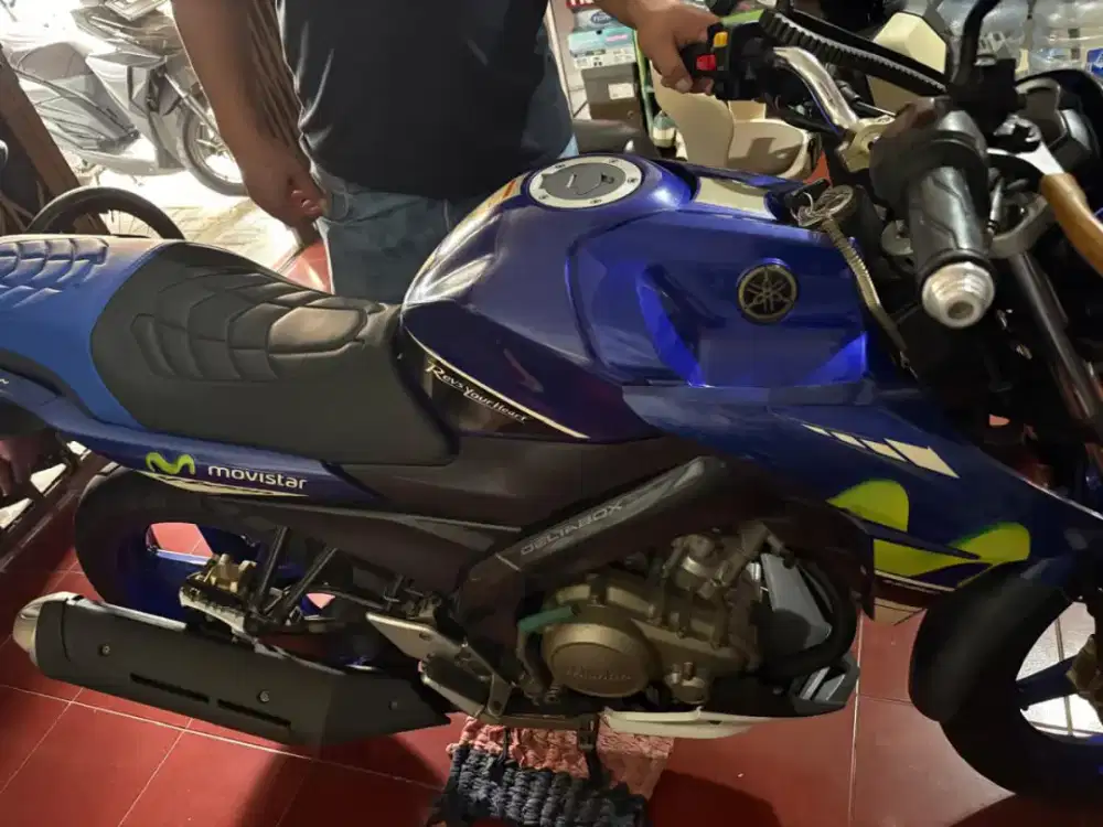 Vixion Movistar 2015 (BU)