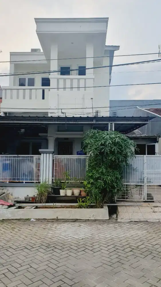 Di jual rumah cluster