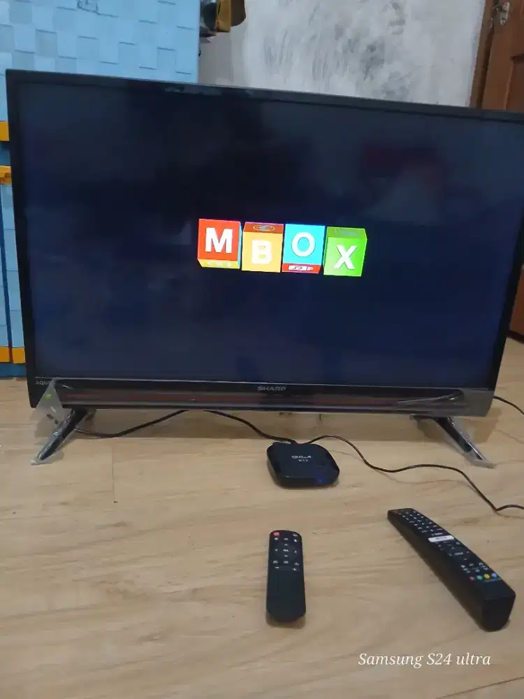 TV televisi Sharp 32 inci