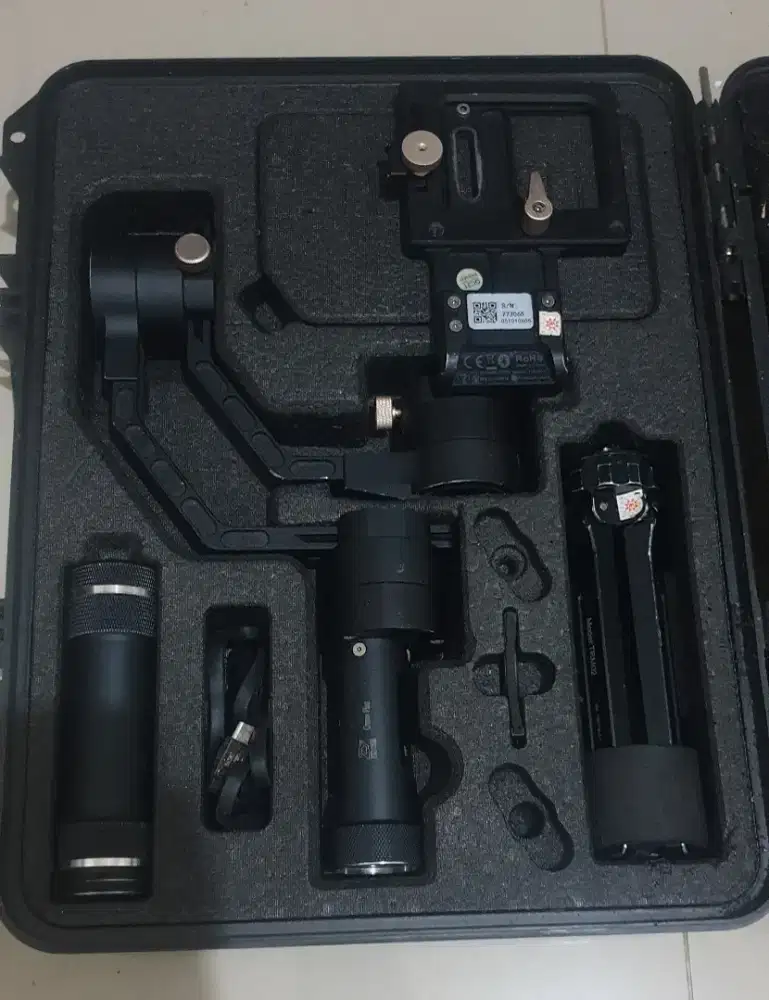 Gimbal Kamera Ziyun Crane Plus