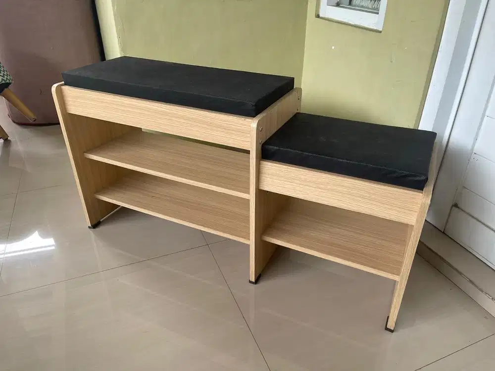Kursi bench rak sepatu